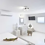 Luxurious In Mykonos With Pool *