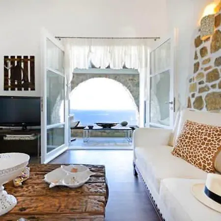Luxurious In Mykonos With Pool Agios Ioannis Diakoftis