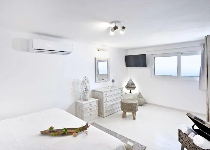 Luxurious In Mykonos With Pool *